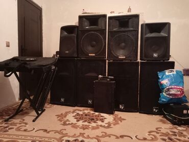 Dinamiklər və kolonkalar: İşlənmiş Yamaha Kolonka, Növ - Toy üçün, rəng - Qara — 12