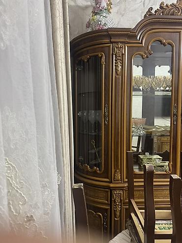 bufet bileceri: Real alici ile danismag olar qiymet baredde Klassik dizaynda vitrinalı — 3