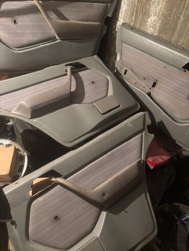 обшивка 124: W124 Mercedes обшивка дверей серый цвет в сборе.нет только ручки