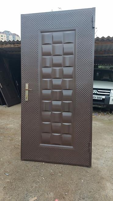 Giriş qapıları: Yeni Giriş qapısı Zəmanətli, Ödənişli quraşdırma, Ödənişli çatdırılma, Rayonlara çatdırılma — 4