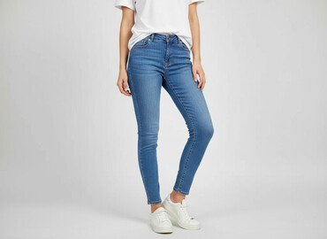 jeansy z dziurami zara: Zara, Jeansy damskie, rozmiar S