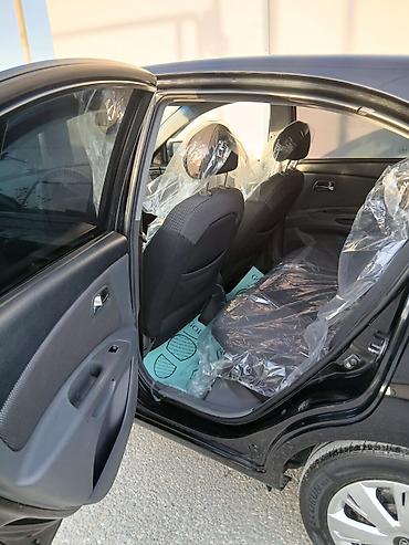 авто азербайджан: Kia Rio CRDi, qara rəng, hetçbek .maşin arxa sağ qapıdan başqa — 7