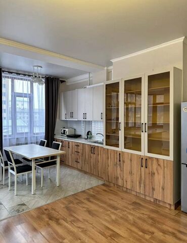 Продажа квартир: 3 комнаты, 108 м², Элитка, 2 этаж, Дизайнерский ремонт