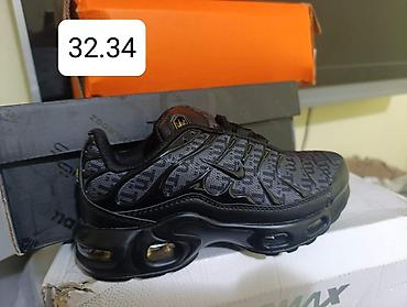 Patike: Nike Air Max Plus (Tuneds) patike – više modela - Dizajn — 26