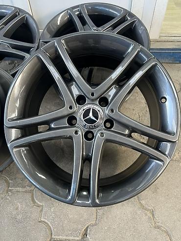 Шиналар жана дисктер: Куйма Дисктер R 18 Mercedes-Benz, Комплект, тешиктери - 5, Колдонулган — 3