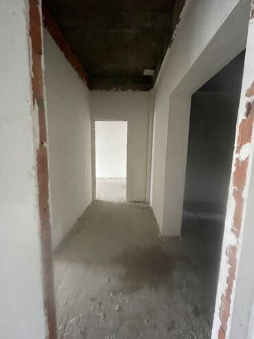 Yeni tikili: Satılır: şəhər mənzərəli yeni tikilidə mənzil. - Planlama: sərbəst — 10