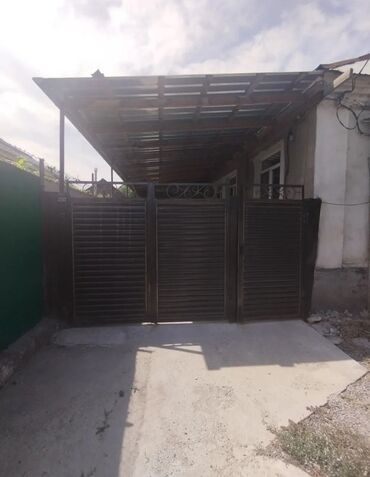 Продажа домов: Полдома, 50 м², 3 комнаты, Риэлтор, Косметический ремонт at lalafo.kg — 15 Продажа домов: Полдома, 50 м², 3 комнаты, Риэлтор, Косметический ремонт — 15