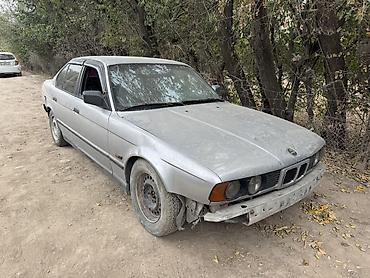BMW 5 series: 1993 г., 3 л, Бензин, Седан