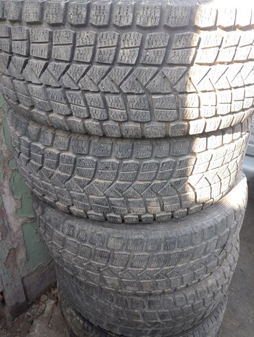 Шины: Шины 235 / 60 / R 16, Зима, Б/у, Комплект, Легковые, Maxxis