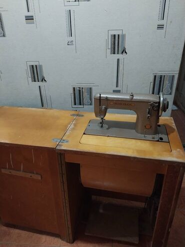 Tikiş maşınları: Tikiş maşını İşlənmiş,Koverlok, Ünvandan götürmə -da lalafo.az — 5 Tikiş maşınları: Tikiş maşını İşlənmiş,Koverlok, Ünvandan götürmə — 5