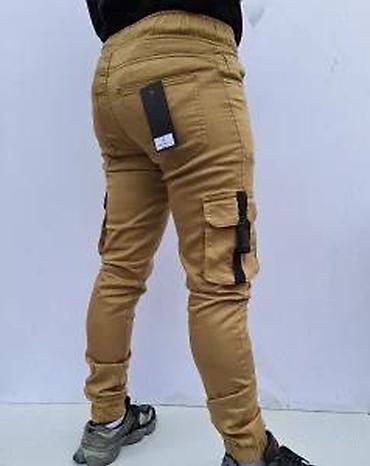 Ostala muška odeća: Muške cargo pantalone – bež/karamel boja - Kroj: slim/skinny nogavice — 8