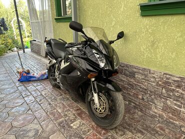 багажник для мото: Продается Honda VFR 800 2003 года инжектор объем 800см пробег в