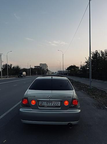 Lexus: Lexus IS: 2000 г., 2 л, Автомат, Бензин, Седан — 8