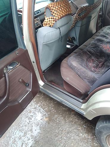 w211 e55: Mercedes-Benz W124: 1988 г., Седан — 10