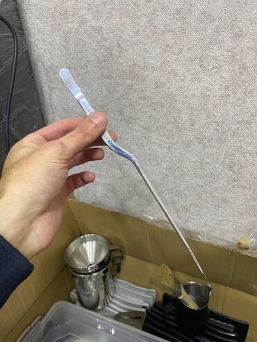 Digər mətbəx aksesuarları: Pincet 3.50azn Savok 8azn mətbəx ləvazimatı (bulka,desert tutan ) 3.5 — 12