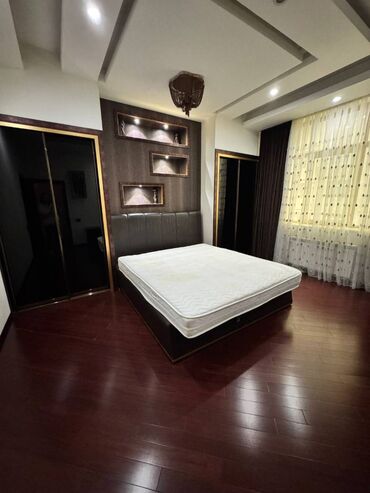 Uzunmüddətli kirayə mənzillər: Yasamal Rayonu Nizami Metrosu 3 otaq. Mərtəbə - 8/7 Otaq sayı - 3 — 12