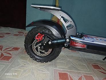 Электротранспорт: Güclü elektrik skuter - Geniş, parlaq LED displey: sürət (km/s) — 8