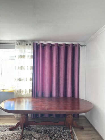 стол кухонный овальный раскладной: Для зала Стол, цвет - Коричневый, Б/у