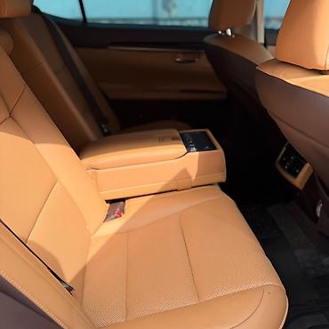 Lexus: Lexus ES: 2017 г., 2.5 л, Вариатор, Гибрид, Седан — 17