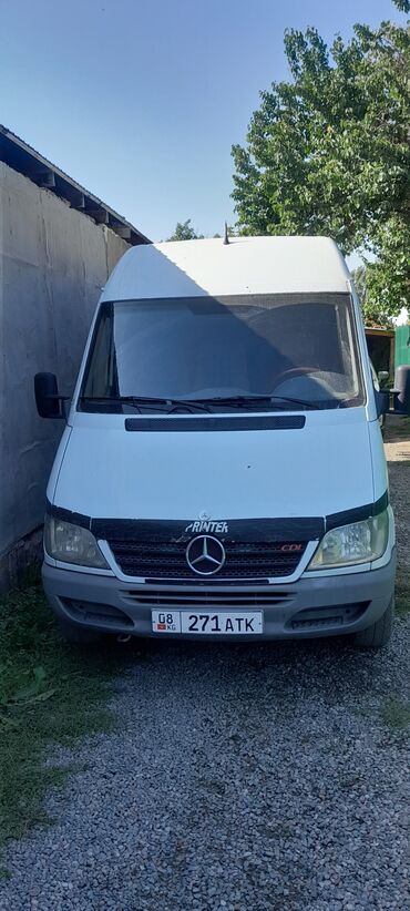 Портер, грузовые перевозки: Mercedes-Benz Sprinter фургон, средний грузо пассажиров. Город Кант