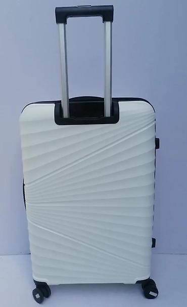 Putni koferi i torbe: Tvrdi kofer na točkiće – beli, moderno reljefno kućište - Materijal — 7