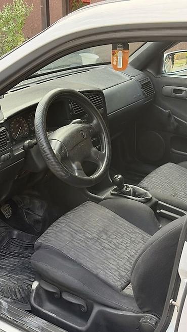 4wd 20132020: Volkswagen Passat Variant: 1995 г., 1.8 л, Механика, Бензин, Универсал — 5