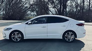 sonata uf: Hyundai Avante: 2018 г., 1.6 л, Автомат, Бензин, Седан — 5
