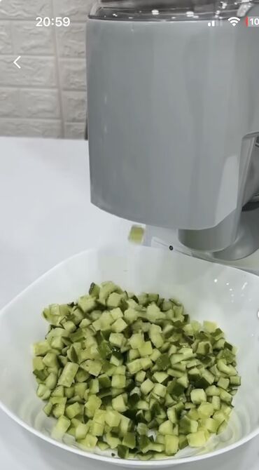 Ət çəkən maşınlar: Ət çəkən maşın Bosch, 2200 Vt, Revers ilə, Yeni — 1