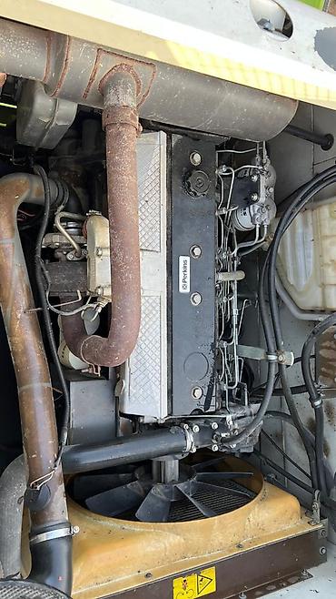 Зерноуборочные комбайны: 2014 жылы
Клаас Доминатор 130
2 жатка — 4