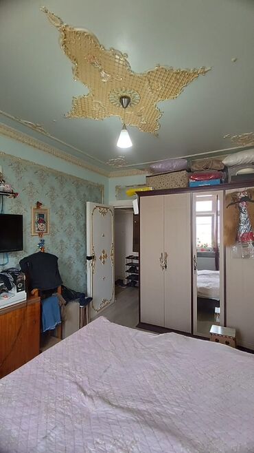 Mətbəx mebeli: Sumqayit şeherinde 2otagli leningtad lahiyeli mənzil satilir.5/4,orta — 18