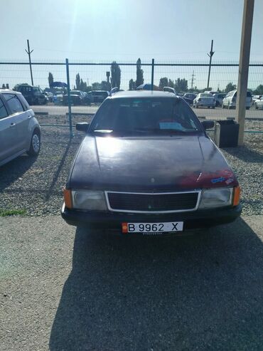 купить автомобиль маз в бишкеке: Audi 100: 1989 г., 2.3 л, Механика, Бензин, Универсал