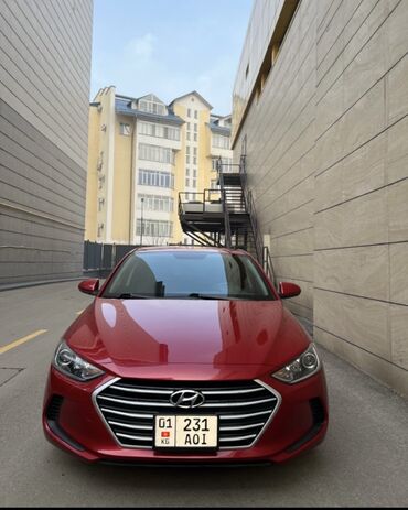 Hyundai: Hyundai Elantra: 2018 г., 2 л, Автомат, Бензин, Седан