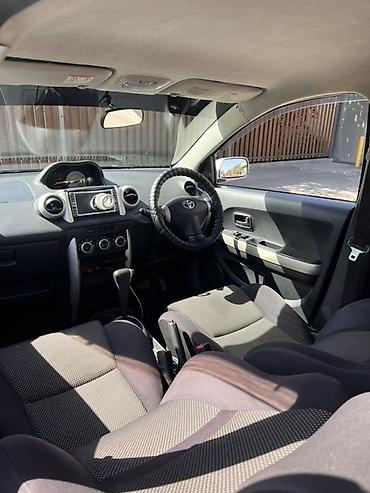 mcv 21: Toyota Ist: 2003 г., 1.5 л, Автомат, Хэтчбэк — 2