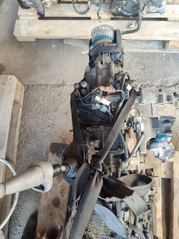 купить фуру в кыргызстане: Раздатка Mitsubishi Delica PD6W 4M40 2.8 2003 (б/у)