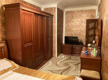 Uzunmüddətli kirayə mənzillər: Xətai rayonu Əhmədli metrosunun yaxınlığında,9 mertebeli binanın 3-cu — 3