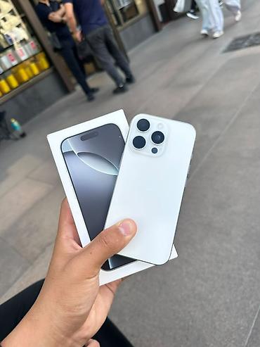 IPhone 15 Pro, Б/у, 256 ГБ, Natural Titanium, Коробка