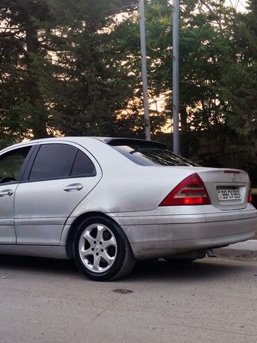 Mercedes-Benz: Mercedes-Benz C-Class (W203) sedan - Kuzov: 4 qapılı sedan, gümüşü — 10