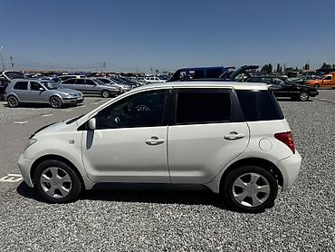 рул: Toyota Ist: 2002 г., 1.5 л, Автомат, Бензин, Хетчбек — 4