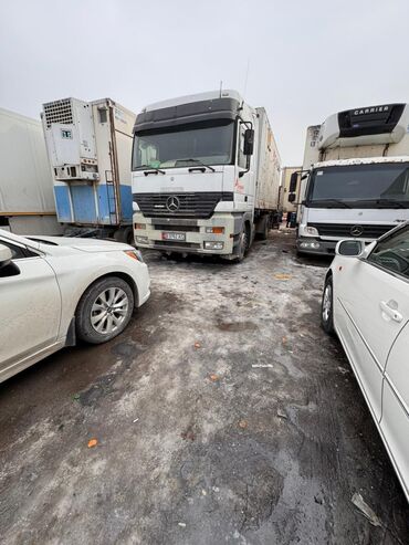 Грузовики: Грузовик, Mercedes-Benz, Стандарт, Б/у