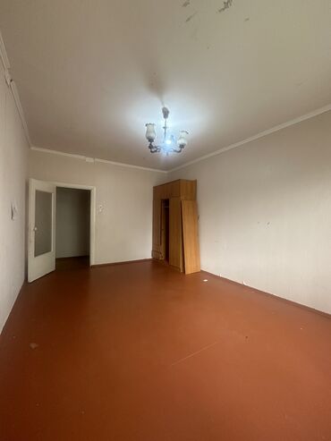 Продажа квартир: 1 комната, 40 м², 105 серия, 1 этаж, Старый ремонт