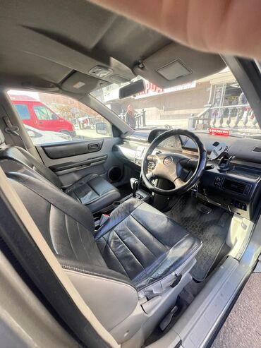 Nissan: Nissan X-Trail: 2001 г., 2 л, Автомат, Газ, Кроссовер — 3
