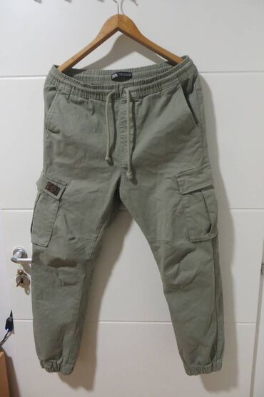 farmerke muske levis: Pantalone, M (EU 50), Zara, Dzeparke