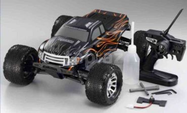 qaşıq dəsti: Nitro yanacaqla işləyən radioidarəli off-road truggy/monster RC maşın