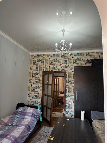 Продажа квартир: 3 комнаты, 84 м², Сталинка, 2 этаж, Косметический ремонт — 9