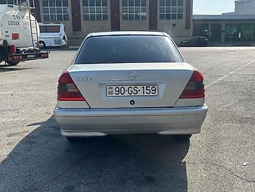 mersedes babin: Mercedes-Benz C-Class: 2 l | 1994 il Sedan — 5