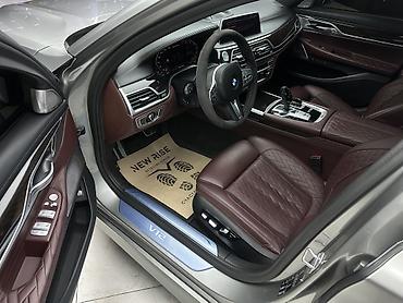 автокран купить бу: BMW 7 series: 2019 г., 6.6 л, Автомат, Бензин, Седан — 8