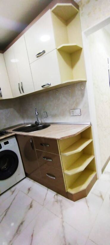 Köhnə tikili: Bakı, 8-ci kilometr, 2 otaqlı, Köhnə tikili, m. Neftçilər, 50 kv. m -da lalafo.az — 4 Köhnə tikili: Bakı, 8-ci kilometr, 2 otaqlı, Köhnə tikili, m. Neftçilər, 50 kv. m — 4