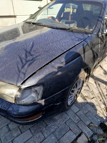 тойа: Toyota Corona: 1995 г., 1.8 л, Автомат, Бензин, Седан