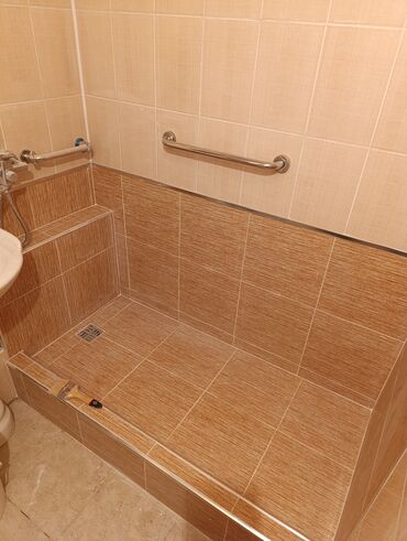 Кладка: Клею кафель качественно душевой подиума — 6