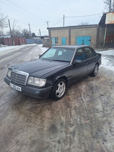 Mercedes-Benz: Mercedes-Benz E-Class: 1992 г., 2.3 л, Механика, Газ, Седан